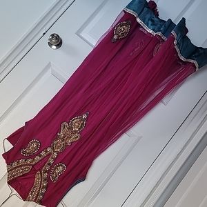 Purple sleeveless suit